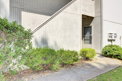 (private lake, pond, creek) Condo Active Under Con in Goose Creek South Carolina