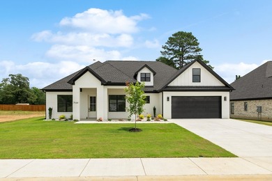 Welcome home to this stunning new construction white painted - photo 2
