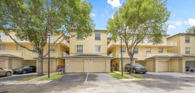 Lake Condo For Sale in Wellington, Florida