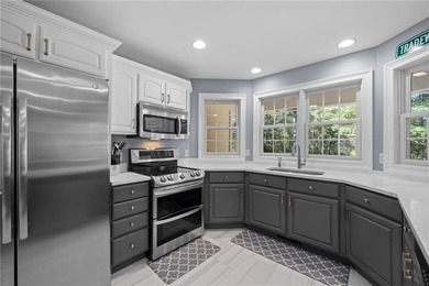 Custom-built by the original builder and set behind automatic - photo 8