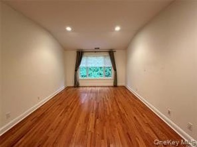 Two Story Foyer 1st Floor MBR, Lr, Formal Dr, Eik, Great Room W/ - photo 15
