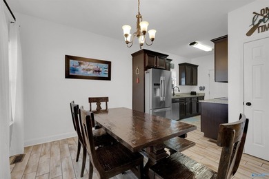 LIFE IS BETTER AT THE LAKE! Charming 3-bedroom, 2-bathroom lake - photo 15