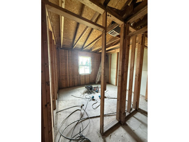 Investor Special! This partially renovated gem in Panama City is - photo 18