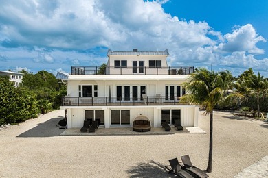 Oceanfront luxury living in Islamorada. Experience the ultimate - photo 3