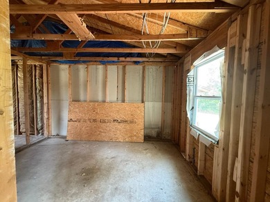 Investor Special! This partially renovated gem in Panama City is - photo 25