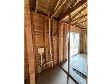 Investor Special! This partially renovated gem in Panama City is - photo 29