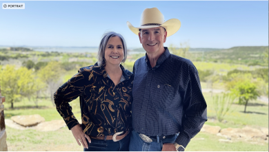 Dave & Judy Smith with REMAX Elite Group in TX advertising on LakeHouse.com