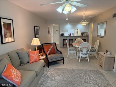 Charming condo at a great price! Perfect for snowbirds looking - photo 3