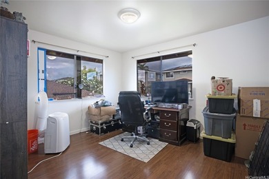Enjoy the space, comfort, and convenience of Royal Kunia living - photo 12