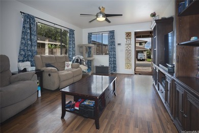 Enjoy the space, comfort, and convenience of Royal Kunia living - photo 17