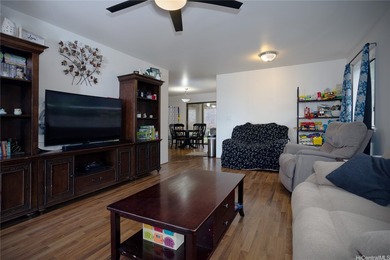 Enjoy the space, comfort, and convenience of Royal Kunia living - photo 19