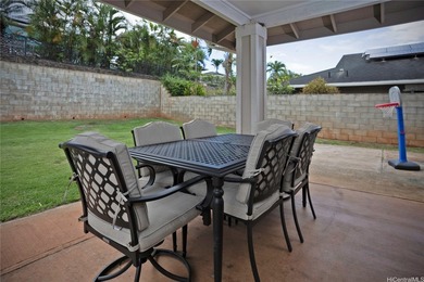 Enjoy the space, comfort, and convenience of Royal Kunia living - photo 21