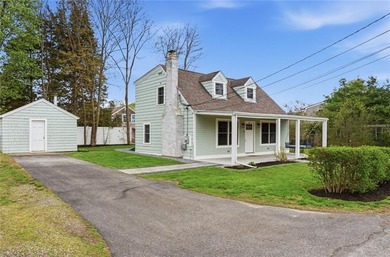Escape to the highly sought-after Touisset Point area in this - photo 21