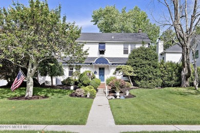 Wonderful curb appeal on this meticulously kept colonial w/the - photo 3