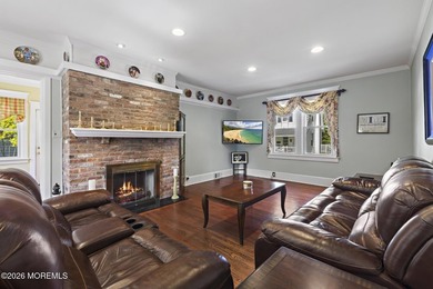 Wonderful curb appeal on this meticulously kept colonial w/the - photo 7