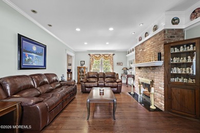 Wonderful curb appeal on this meticulously kept colonial w/the - photo 9