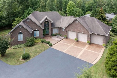 Laurel Lake Home For Sale in Corbin Kentucky