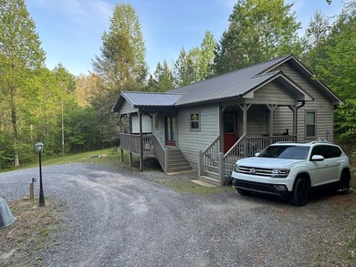 Lake Hiwassee Home For Sale in Murphy North Carolina