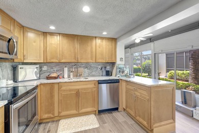Rare 1st Floor Gem in Isle of Capri - Fully Updated! Experience - photo 11