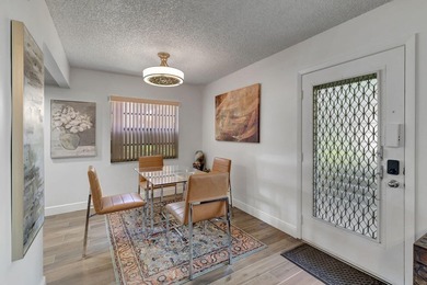 Rare 1st Floor Gem in Isle of Capri - Fully Updated! Experience - photo 17