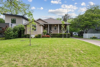Lake Home Sale Pending in Dallas, Texas