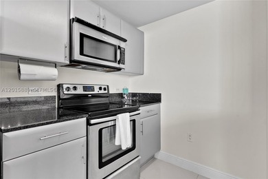 Discover the perfect blend of luxury, comfort, and convenience - photo 10