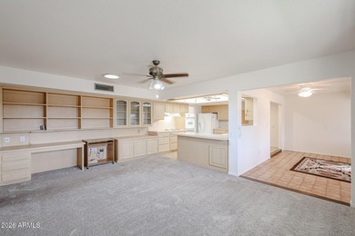 Looking to enjoy a Sun City Lifestyle? This is a well maintained - photo 13
