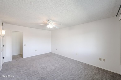 Looking to enjoy a Sun City Lifestyle? This is a well maintained - photo 24