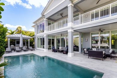 Stunning Coastal Contemporary Deepwater Estate recently built in - photo 5