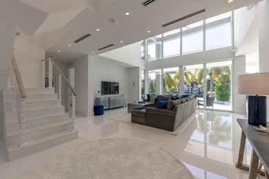 Stunning Coastal Contemporary Deepwater Estate recently built in - photo 8