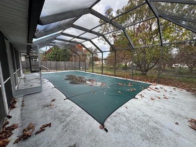 Wonderful opportunity to make this house a home. Screened Porch - photo 6