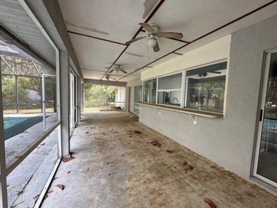 Wonderful opportunity to make this house a home. Screened Porch - photo 7