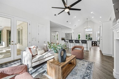 Private Equestrian Retreat in Butterfield Junction on 10 Acres - photo 8