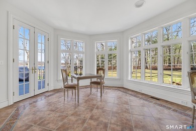 Riverside Elegance Meets Neoclassical Grandeur: Experience the - photo 15