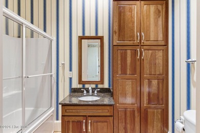 Nestled on 1.4 private acres in the heart of coveted Porters - photo 28