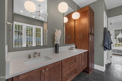 Built by Speight Built, this stunning modern European-inspired - photo 33