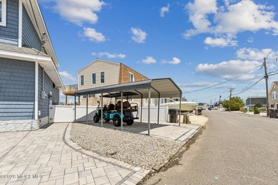 Fabulous waterfront BEACH home on sought-after Chadwick Island! - photo 5