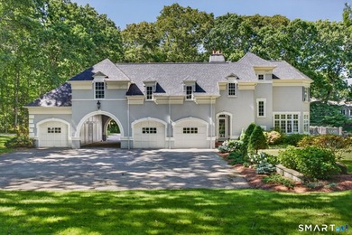 Riverside Elegance Meets Neoclassical Grandeur: Experience the - photo 38