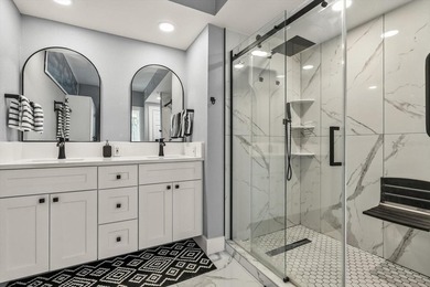 **This property qualifies for a closing cost credit up to $3,600 - photo 4