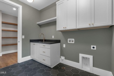 Built by Speight Built, this stunning modern European-inspired - photo 45