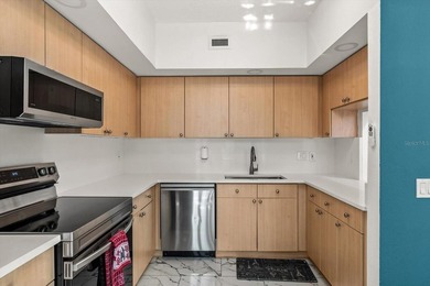 **This property qualifies for a closing cost credit up to $3,600 - photo 9
