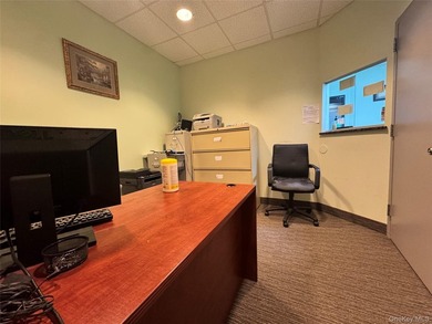 Terrific Opportunity To Purchase Professional Office Condo With - photo 7