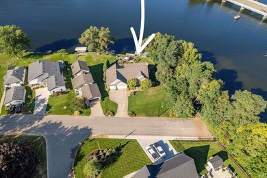 ~~Exceptional Riverfront Retreat with 130+ Feet of Scenic ST - photo 4