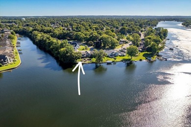 ~~Exceptional Riverfront Retreat with 130+ Feet of Scenic ST - photo 5