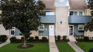 Location, Location, Location! Just three short blocks from the - photo 1