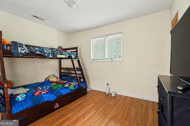 A private lake retreat priced below appraised value. Discover - photo 17