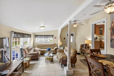 A charming and historical three bedroom, three bath cottage is - photo 18