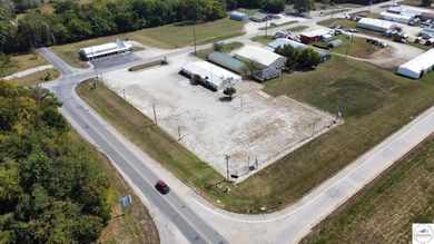 Commercial building and large tract located at the corner of 65 - photo 18