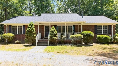 Back on market at no fault of seller! Nestled in the heart of - photo 1