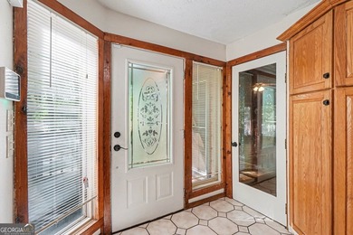 A private lake retreat priced below appraised value. Discover - photo 40